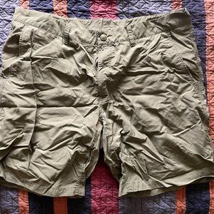 The North Face Flashdry Confort Hiking Shorts -  Olive Green, 38in Waist